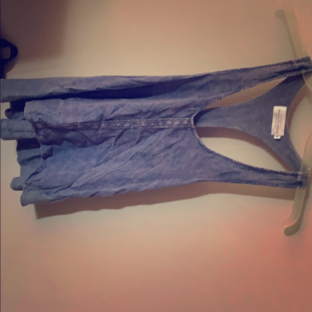 Halter tank